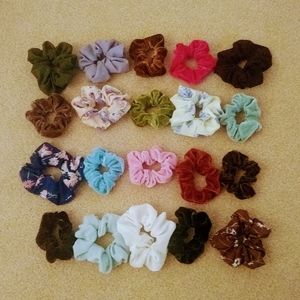 20/$20 Velvet + Chiffon Scrunchies